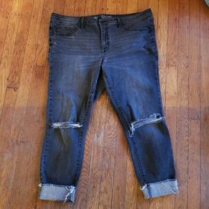 Mid-Rise Jeans